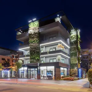 Hotel Moncafe Boutique &, Tirana