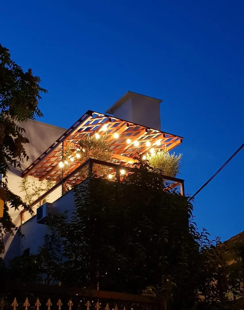 Art Hostel Tirana