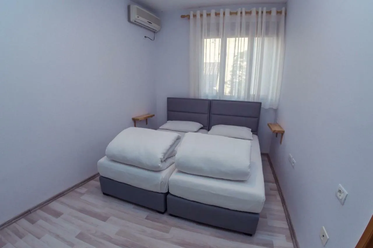 ART Hostel Tirana